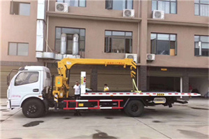 新晃附近汽车轮胎更换